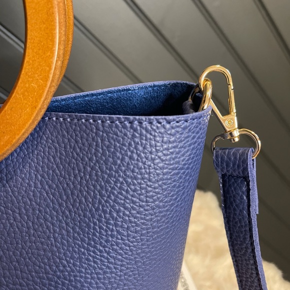 Blue Vegan Leather Bucket Bag - Picture 3 of 9